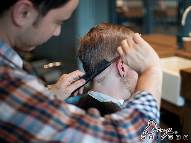 Dạy cắt tóc nam  chi tiết  Phần 1  học viện tóc nam Phong BvB  YouTube